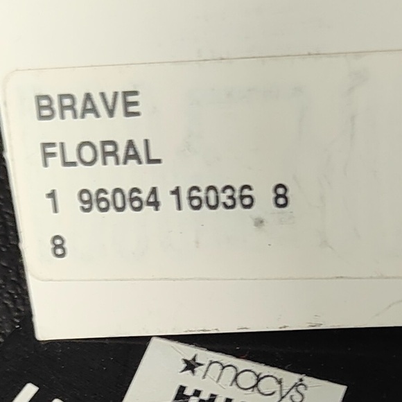 Hurley Women’s Size 7/8 Flip Flop Thong Sandals Brave Floral Pink - Picture 6 of 6